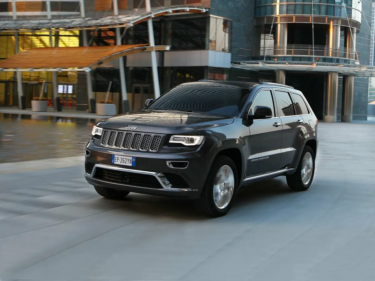 Jeep Grand Cherokee IV (WK2) Рестайлинг Внедорожник 5 дв.