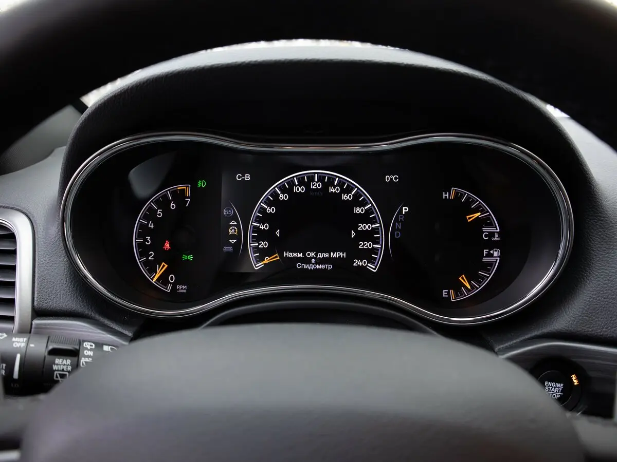 Jeep Grand Cherokee IV (WK2) Рестайлинг Внедорожник 5 дв. — photo 22