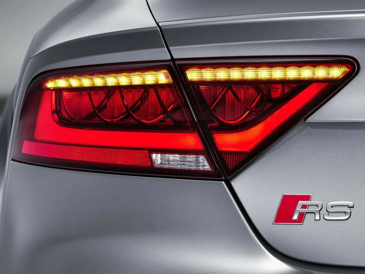 Audi RS 7 I (4G) Лифтбек Sportback — сүрөт 17