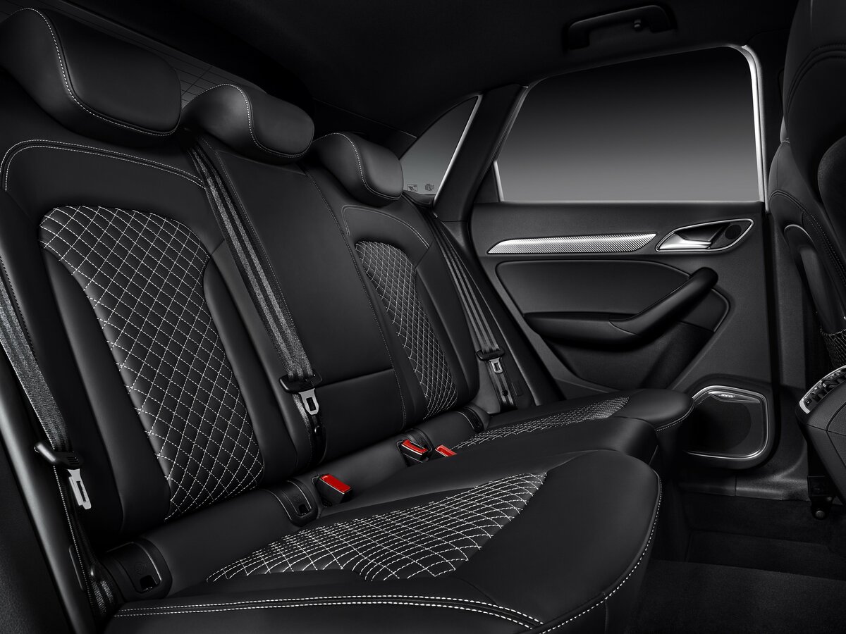 Audi RS Q3 I (8U) Внедорожник 5 дв.