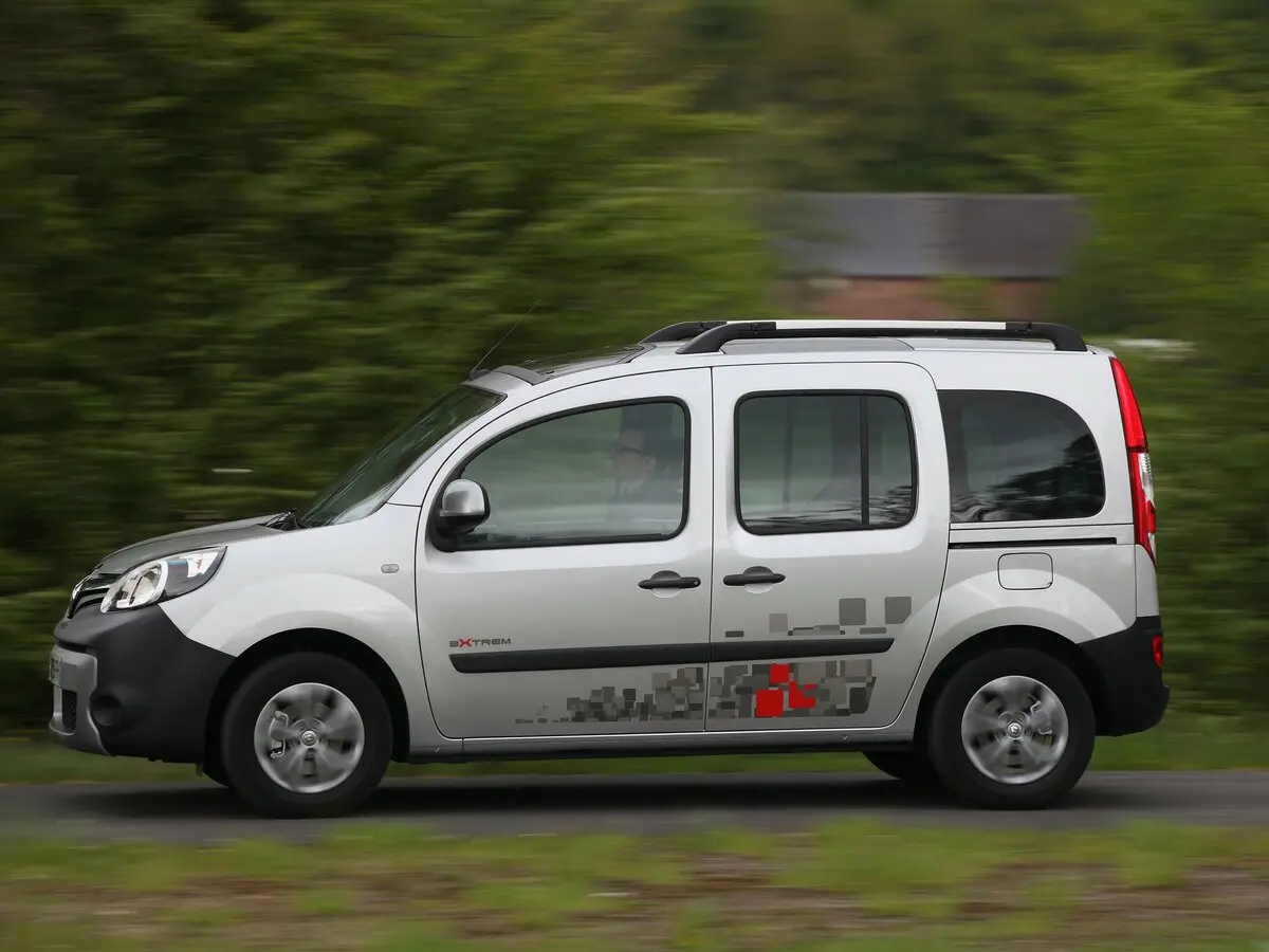Renault Kangoo II Рестайлинг Компактвэн — photo 2