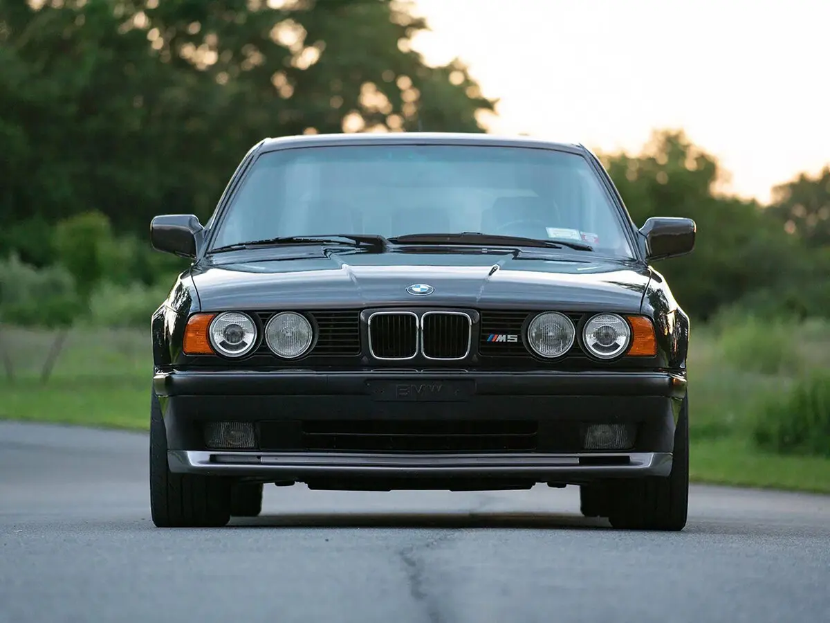 BMW M5 II (E34) Универсал 5 дв. — сүрөт 3
