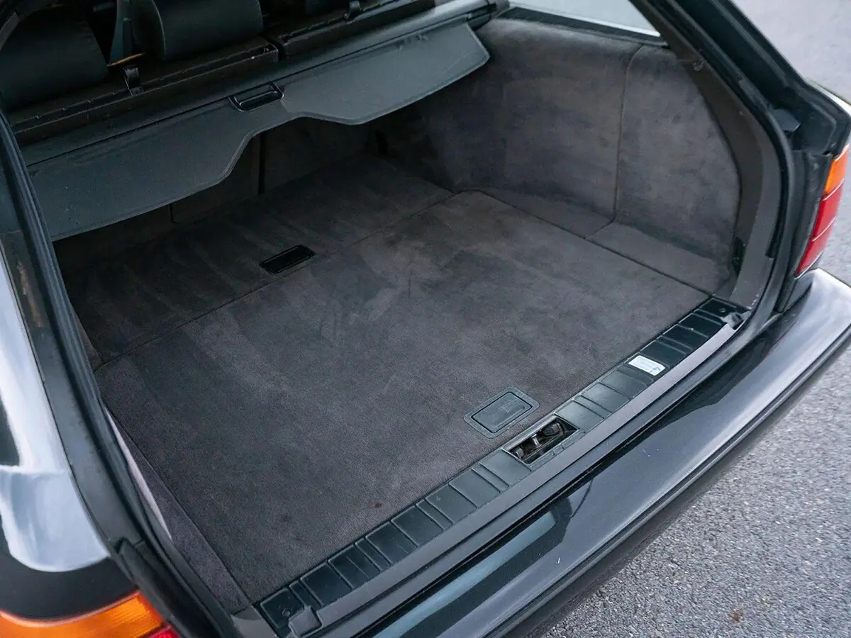BMW M5 II (E34) Универсал 5 дв. — сүрөт 12