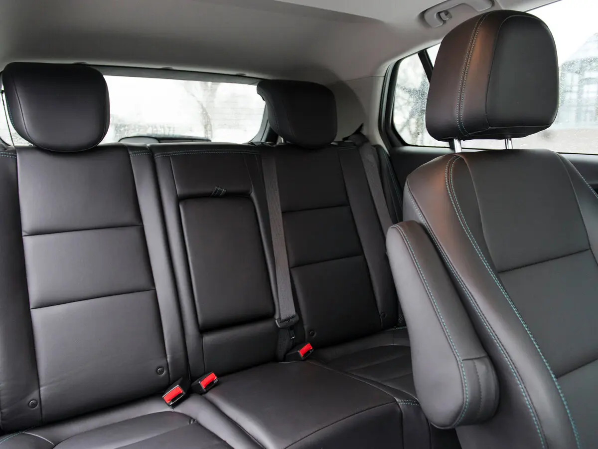 Chevrolet Trax I Внедорожник 5 дв. — сүрөт 10