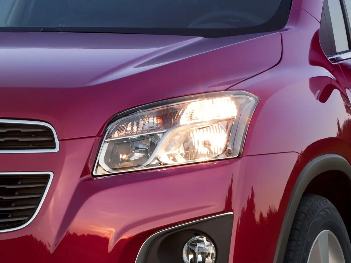 Chevrolet Trax I Внедорожник 5 дв. — сүрөт 14