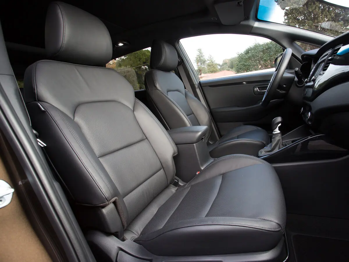 Kia Carens III (RP) Компактвэн — сүрөт 8