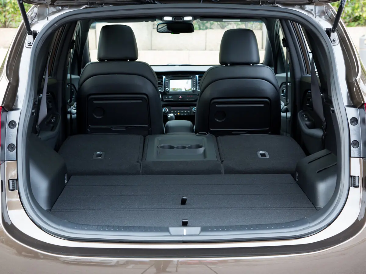 Kia Carens III (RP) Компактвэн — сүрөт 12