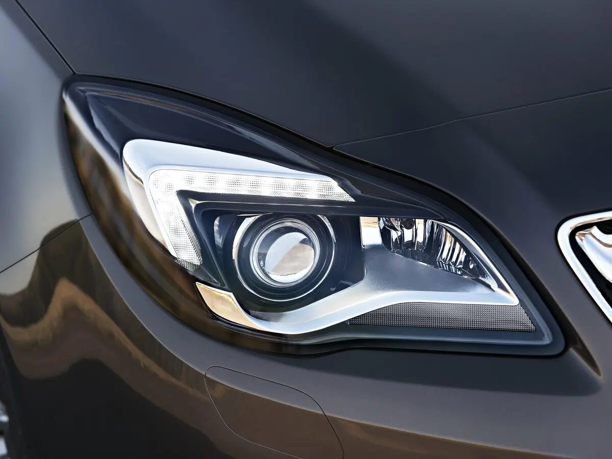 Opel Insignia I Рестайлинг Седан — сүрөт 10