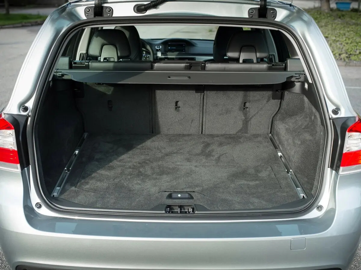 Volvo V70 III Рестайлинг Универсал 5 дв. — сүрөт 12