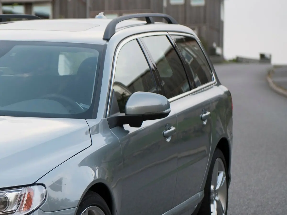Volvo V70 III Рестайлинг Универсал 5 дв. — сүрөт 13