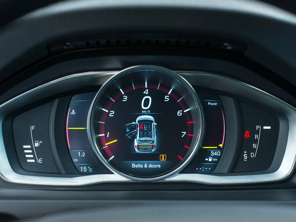 Volvo V60 I Рестайлинг Универсал 5 дв. — сүрөт 7