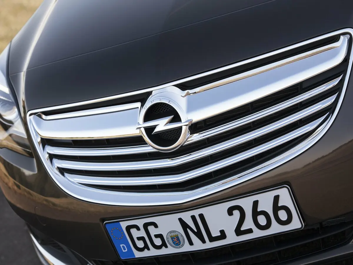 Opel Insignia I Рестайлинг Лифтбек — сүрөт 13