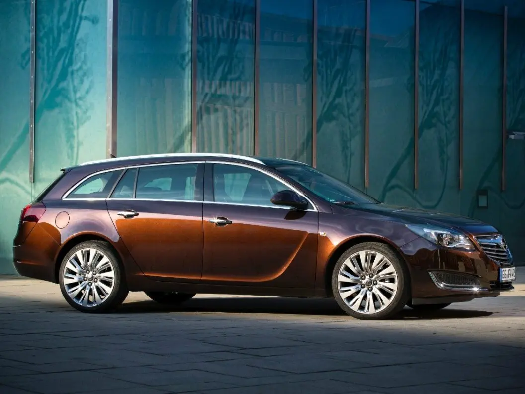 Opel Insignia I Рестайлинг Универсал 5 дв. — photo 2