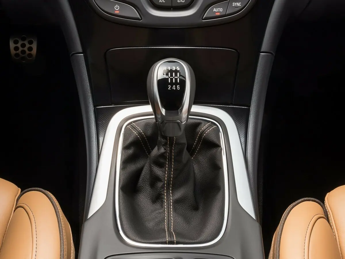 Opel Insignia I Рестайлинг Универсал 5 дв. Country Tourer — сүрөт 10