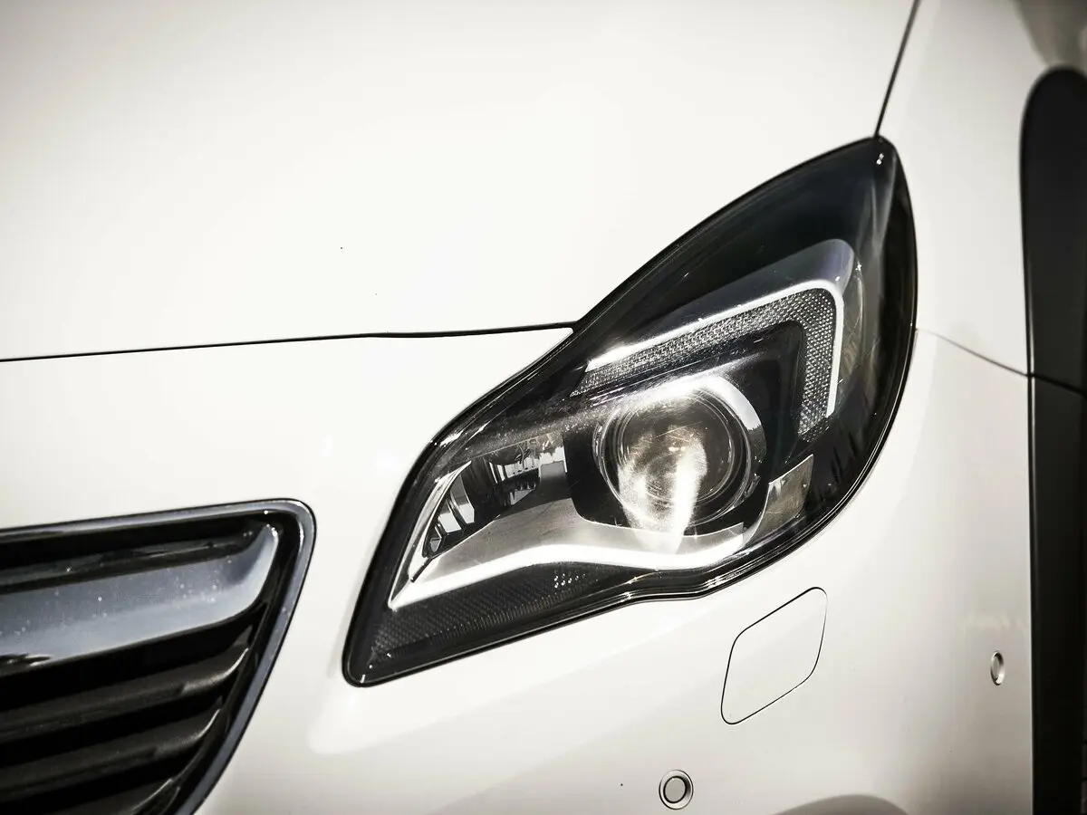 Opel Insignia I Рестайлинг Универсал 5 дв. Country Tourer — сүрөт 24