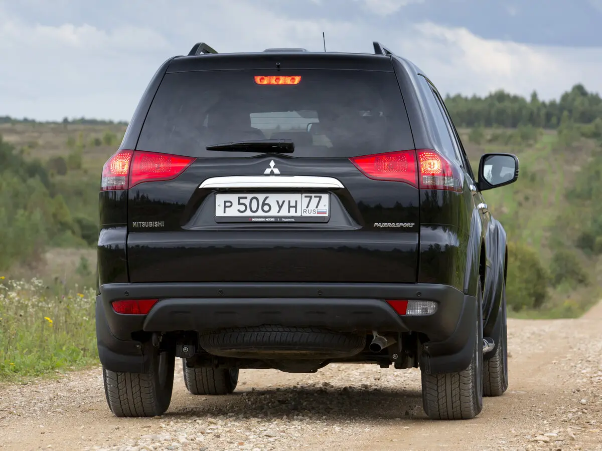 Mitsubishi Pajero Sport II Рестайлинг Внедорожник 5 дв. — фото 4