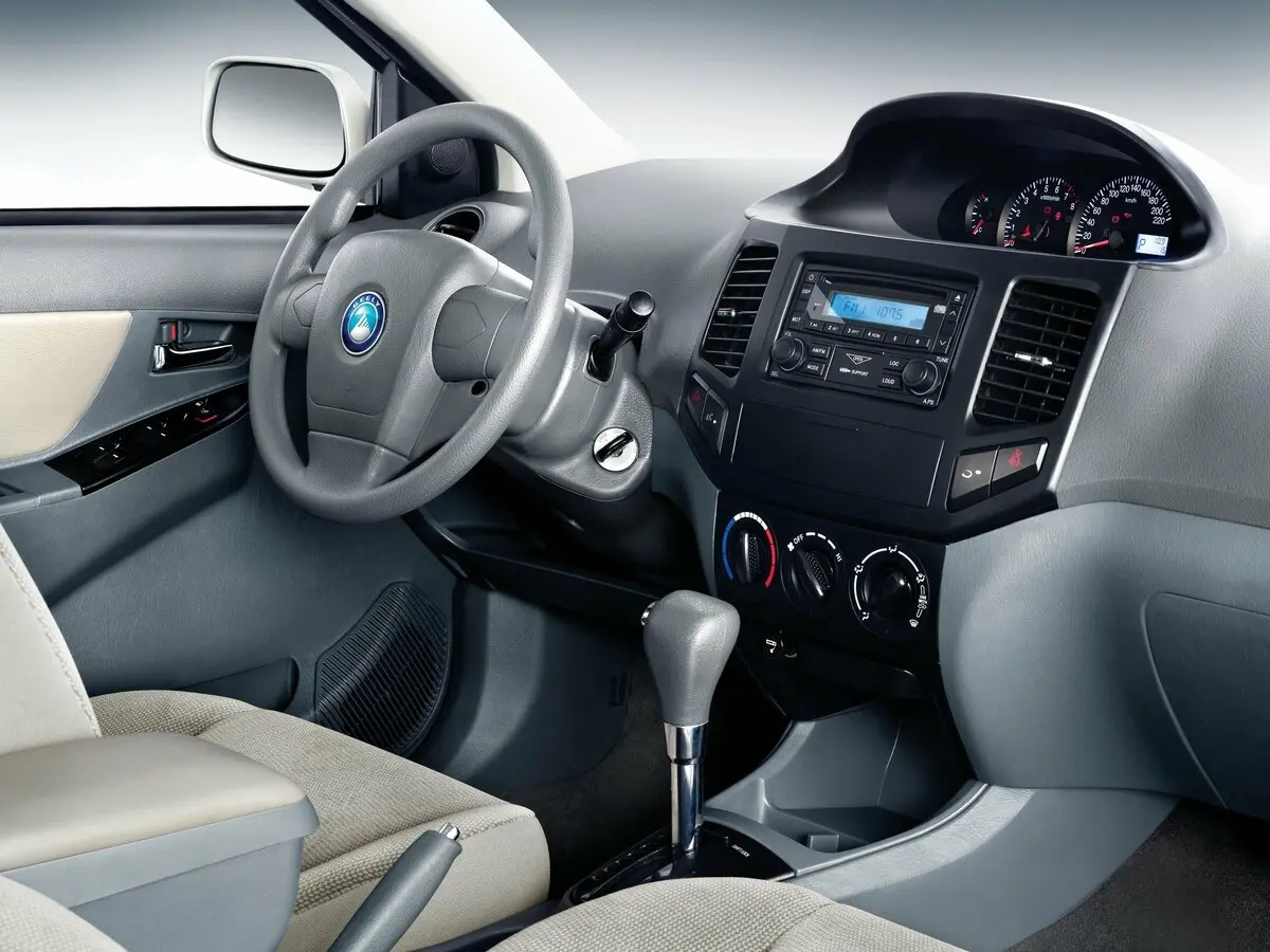 Geely MK I Рестайлинг Седан — сүрөт 6