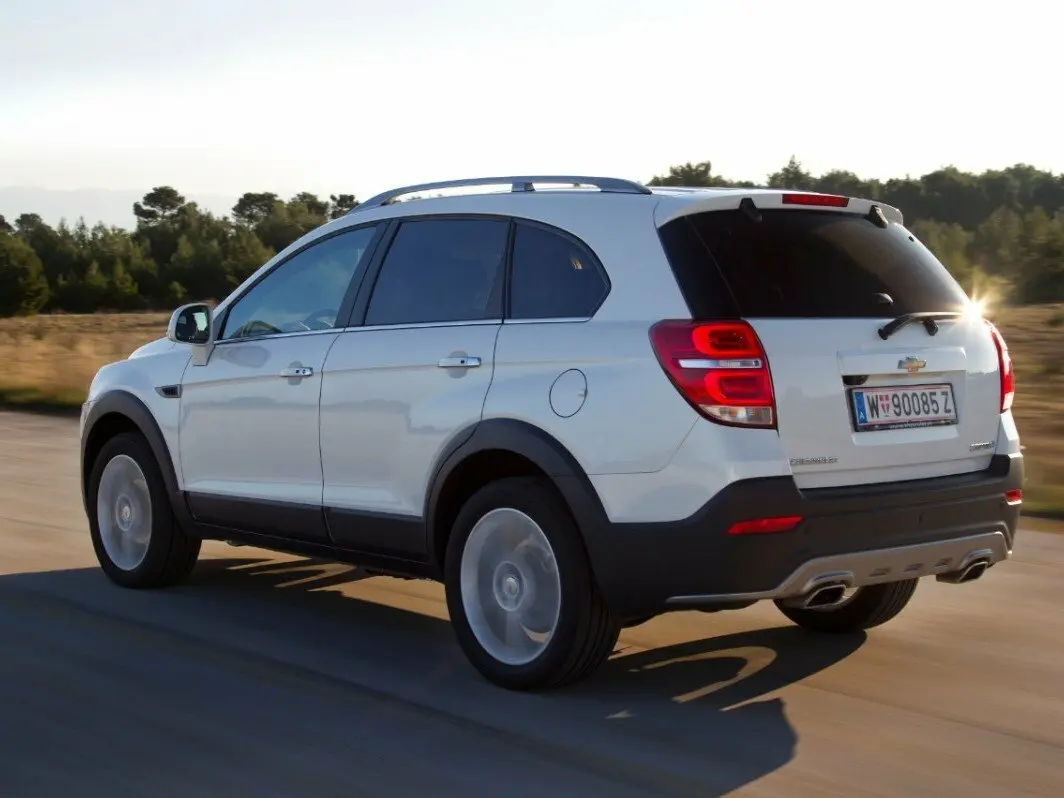 Chevrolet Captiva I Рестайлинг 2 Внедорожник 5 дв. — сүрөт 4