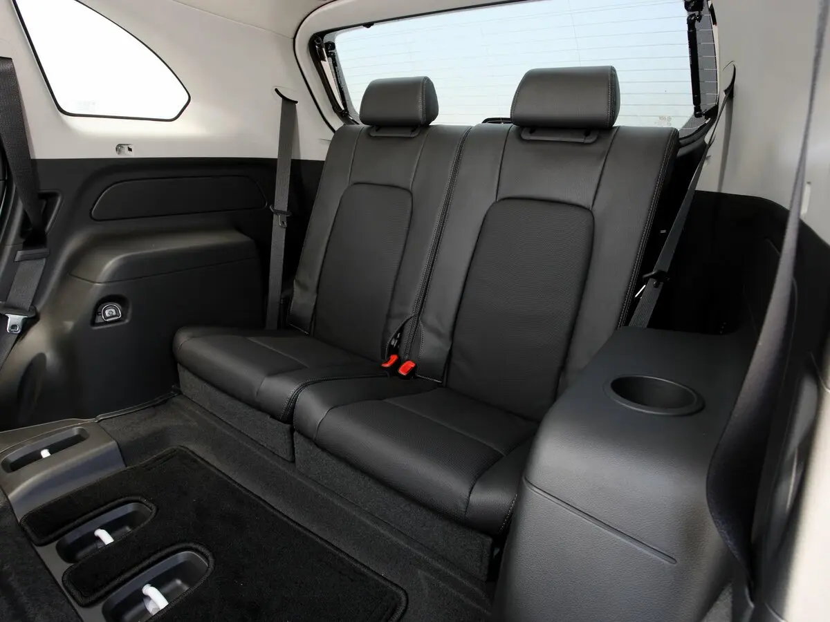 Chevrolet Captiva I Рестайлинг 2 Внедорожник 5 дв. — сүрөт 8