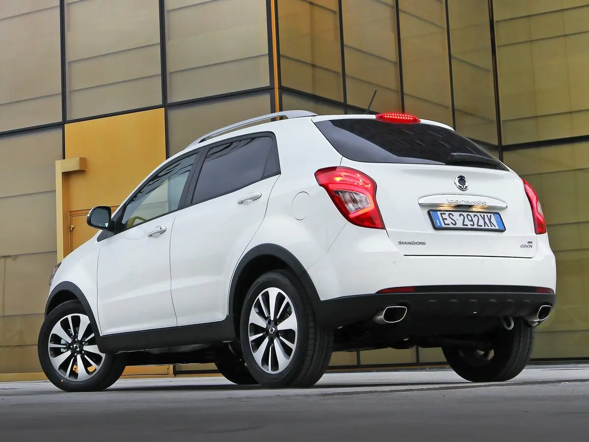 SsangYong Actyon II Рестайлинг Внедорожник 5 дв. — фото 5