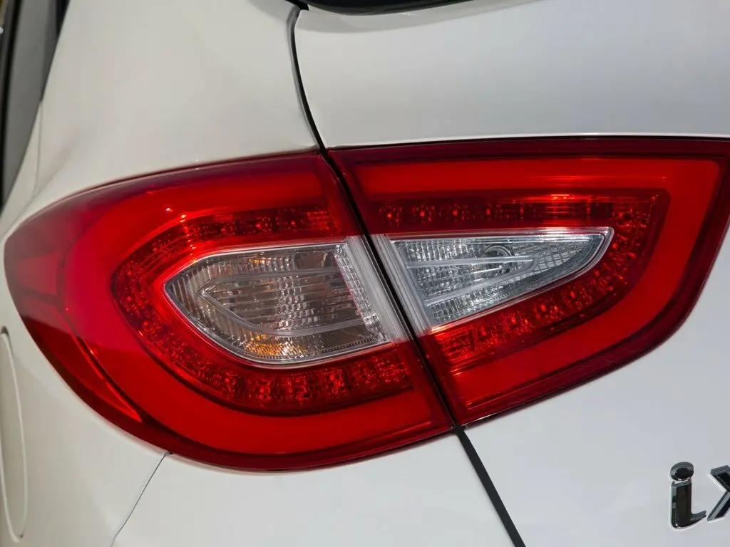 Hyundai ix35 I Рестайлинг Внедорожник 5 дв. — фото 13