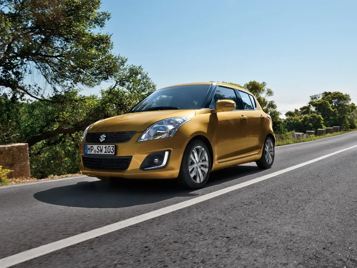 Suzuki Swift IV Рестайлинг Хэтчбек 5 дв.