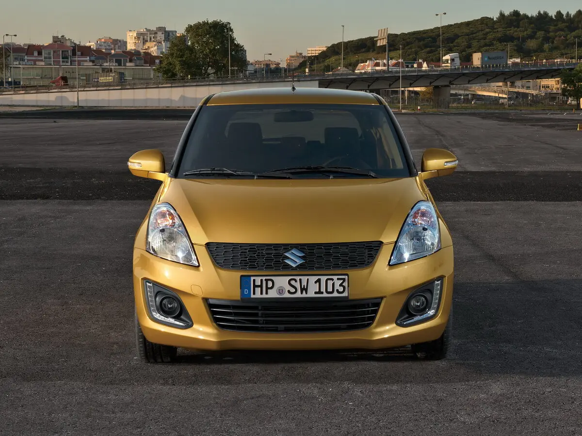 Suzuki Swift IV Рестайлинг Хэтчбек 5 дв. — photo 3