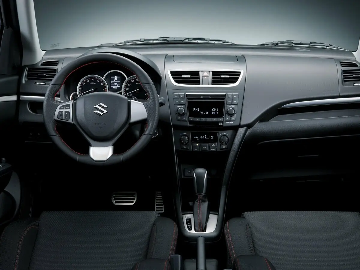 Suzuki Swift IV Рестайлинг Хэтчбек 5 дв. — photo 6