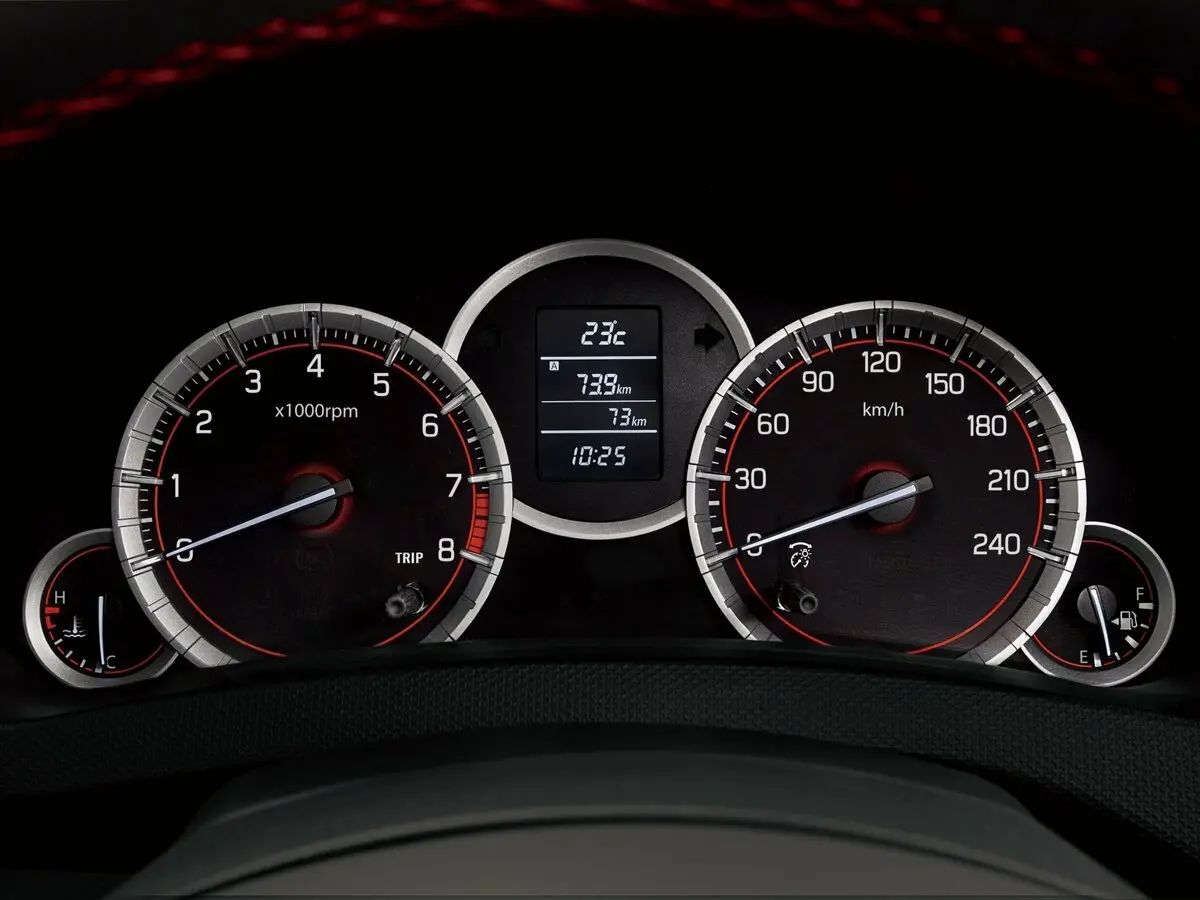Suzuki Swift IV Рестайлинг Хэтчбек 3 дв. — сүрөт 7