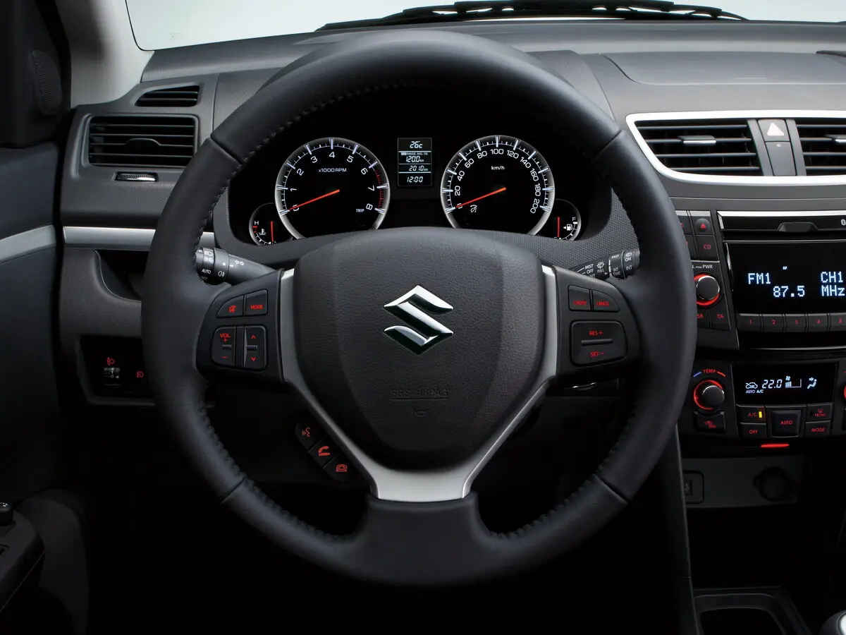 Suzuki Swift IV Рестайлинг Хэтчбек 3 дв. — сүрөт 8