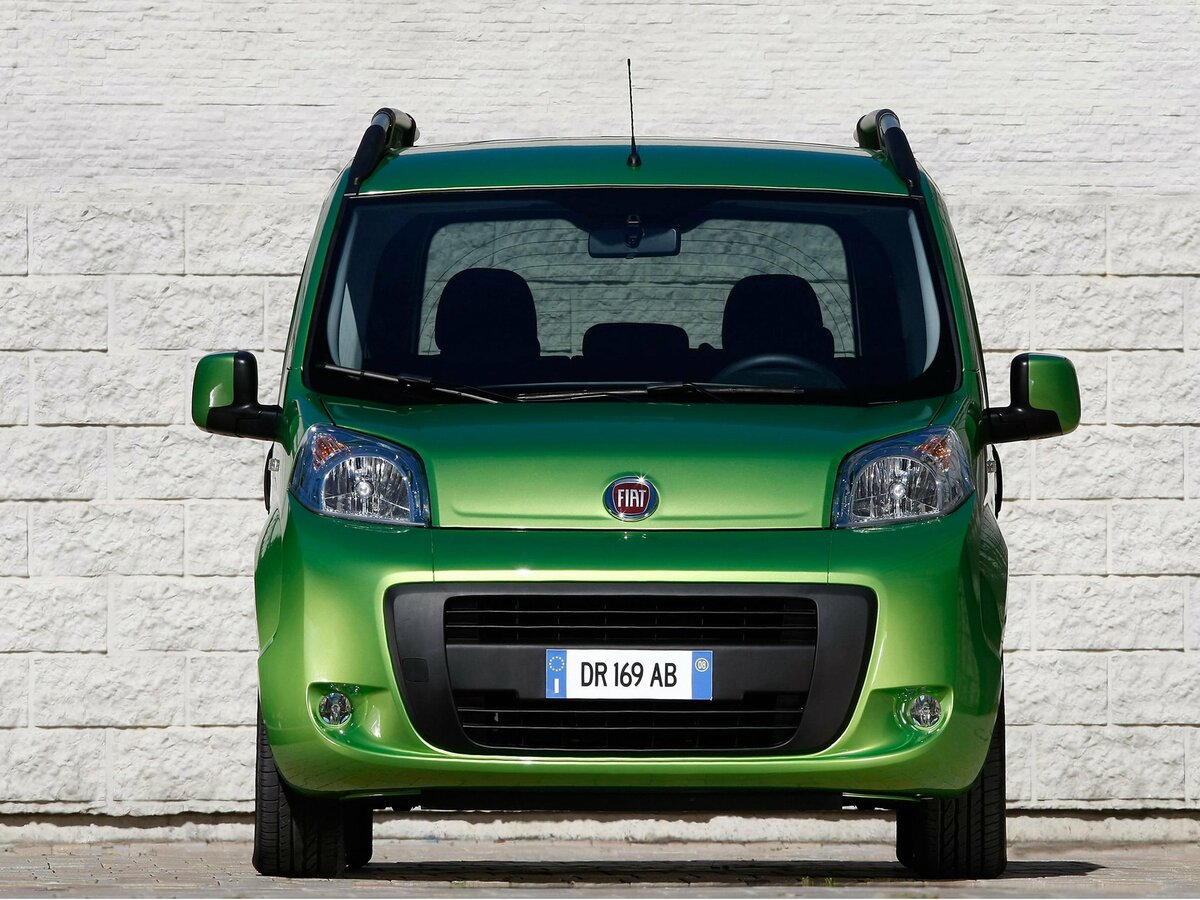 Fiat Qubo I Компактвэн — фото 3