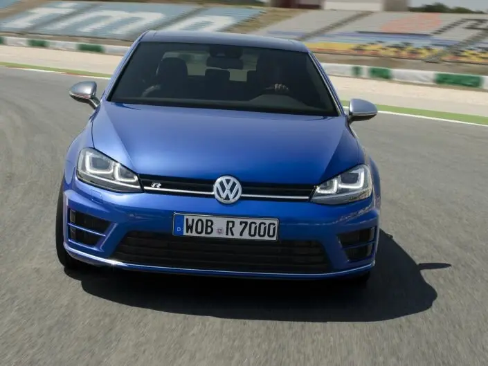 Volkswagen Golf R VII Хэтчбек 3 дв. — сүрөт 3