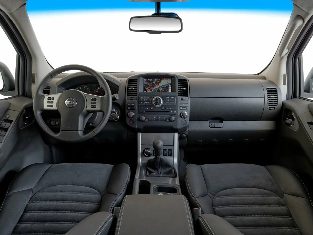 Nissan Navara (Frontier) III (D40) Рестайлинг Пикап Двойная кабина — сүрөт 5