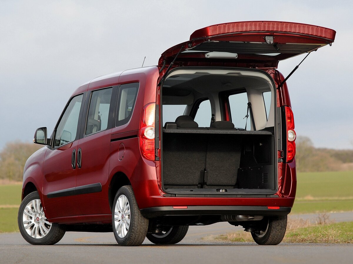 Fiat Doblo II Компактвэн — фото 7