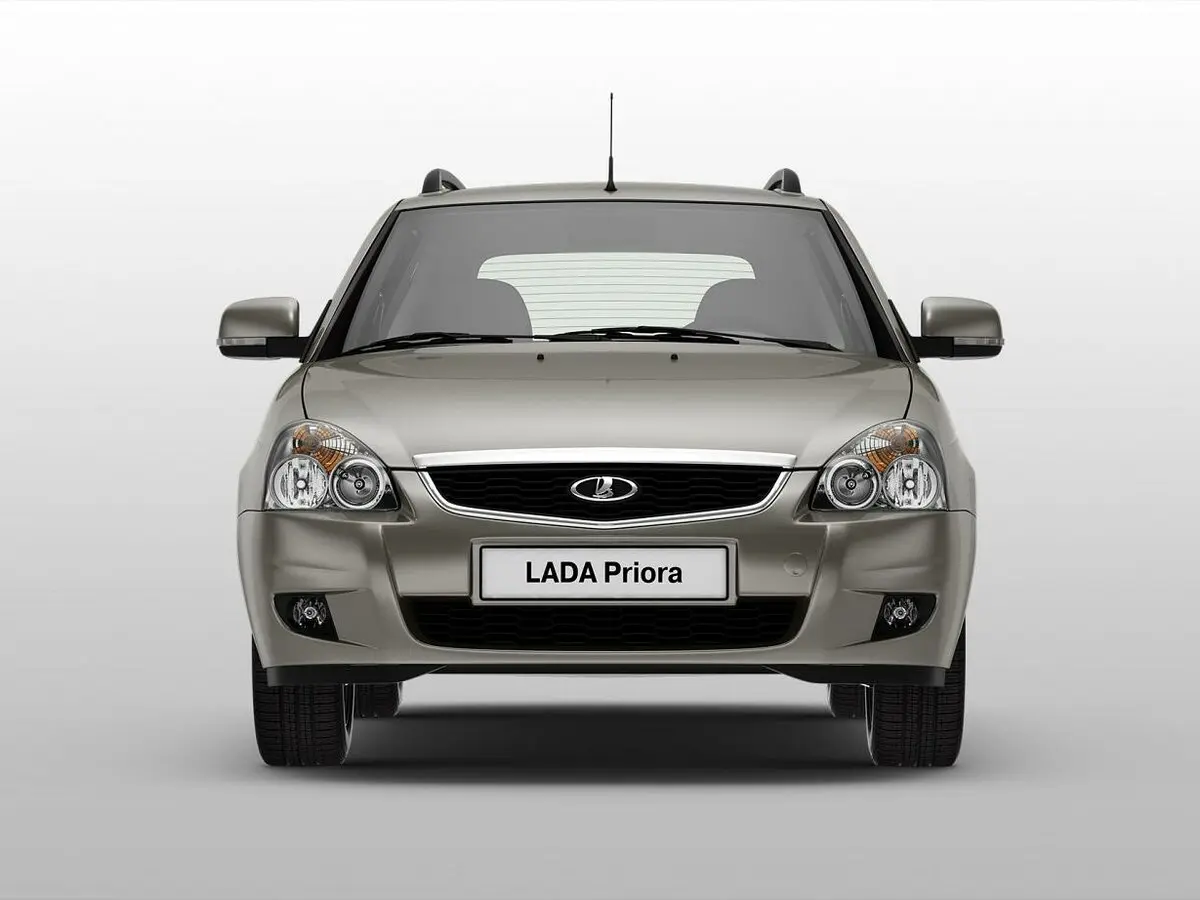 Lada (ВАЗ) Priora I Рестайлинг Универсал 5 дв. — фото 3