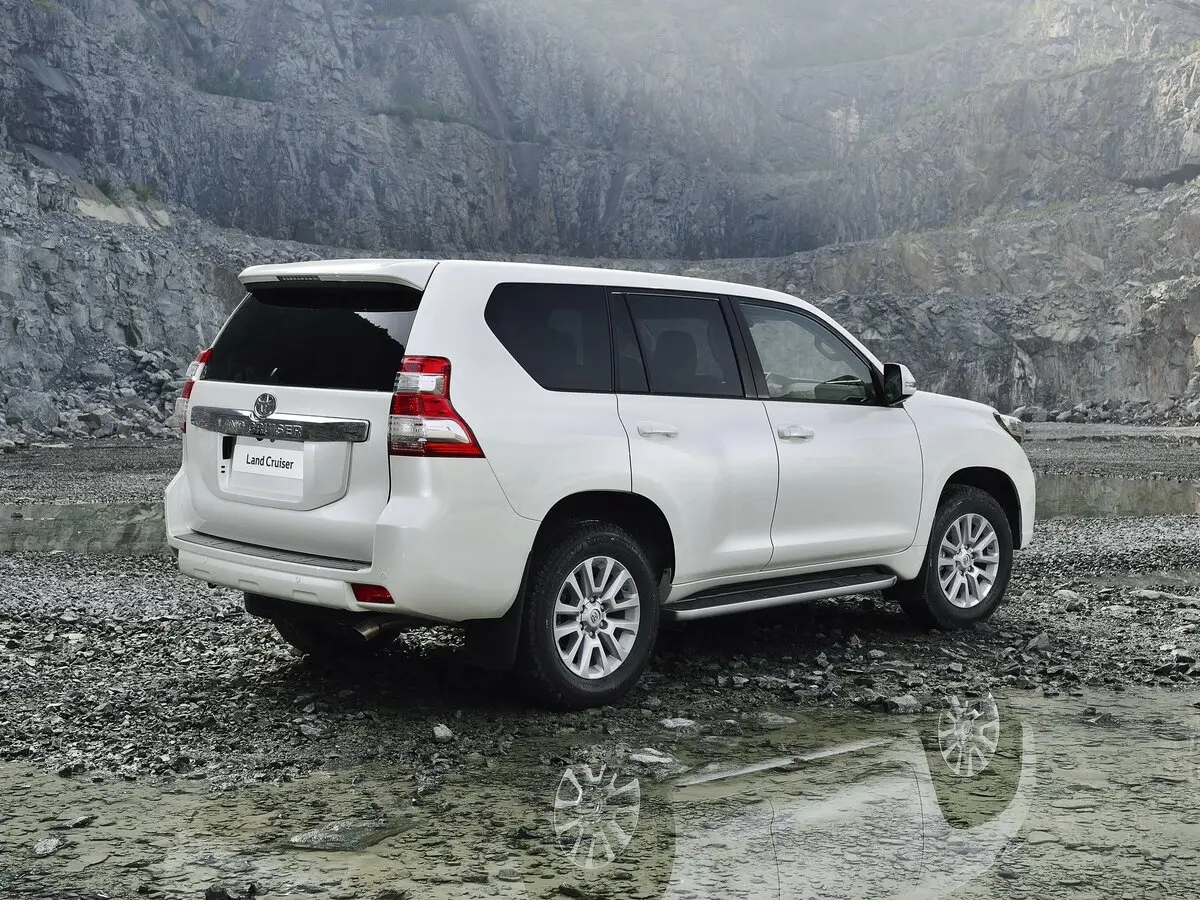 Toyota Land Cruiser Prado 150 Series Рестайлинг 1 Внедорожник 5 дв. — фото 5
