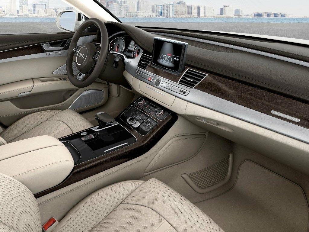 Audi A8 III (D4) Рестайлинг Седан