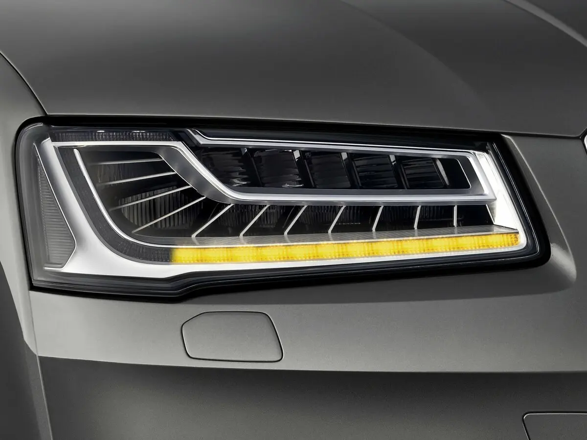 Audi A8 III (D4) Рестайлинг Седан Long — сүрөт 11