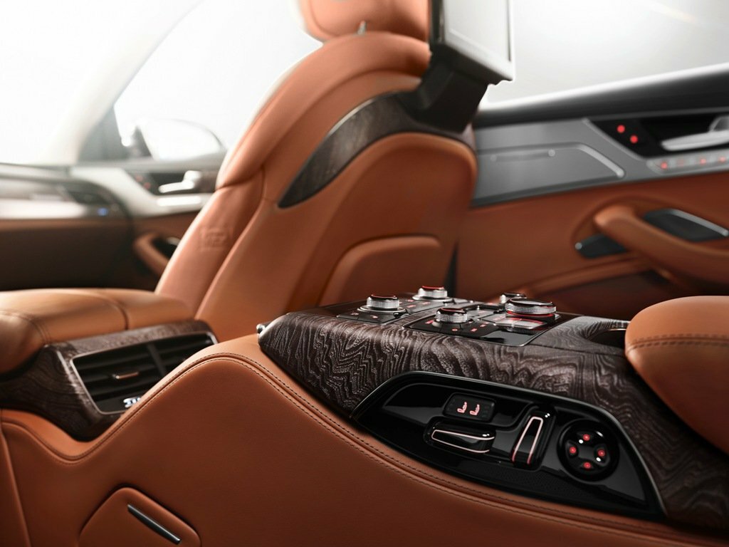 Audi A8 III (D4) Рестайлинг Седан Long — фото 13