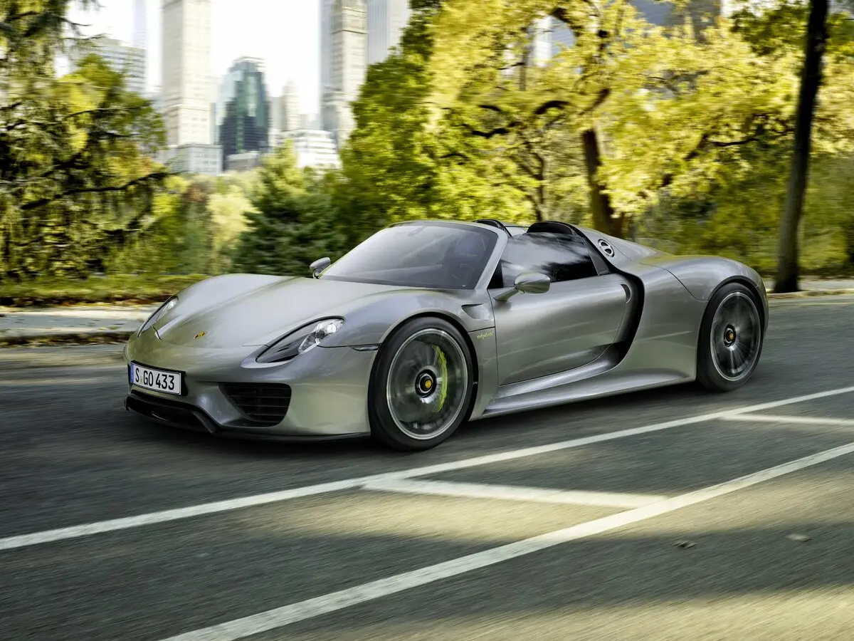 Porsche 918 Spyder 2013 – 2015