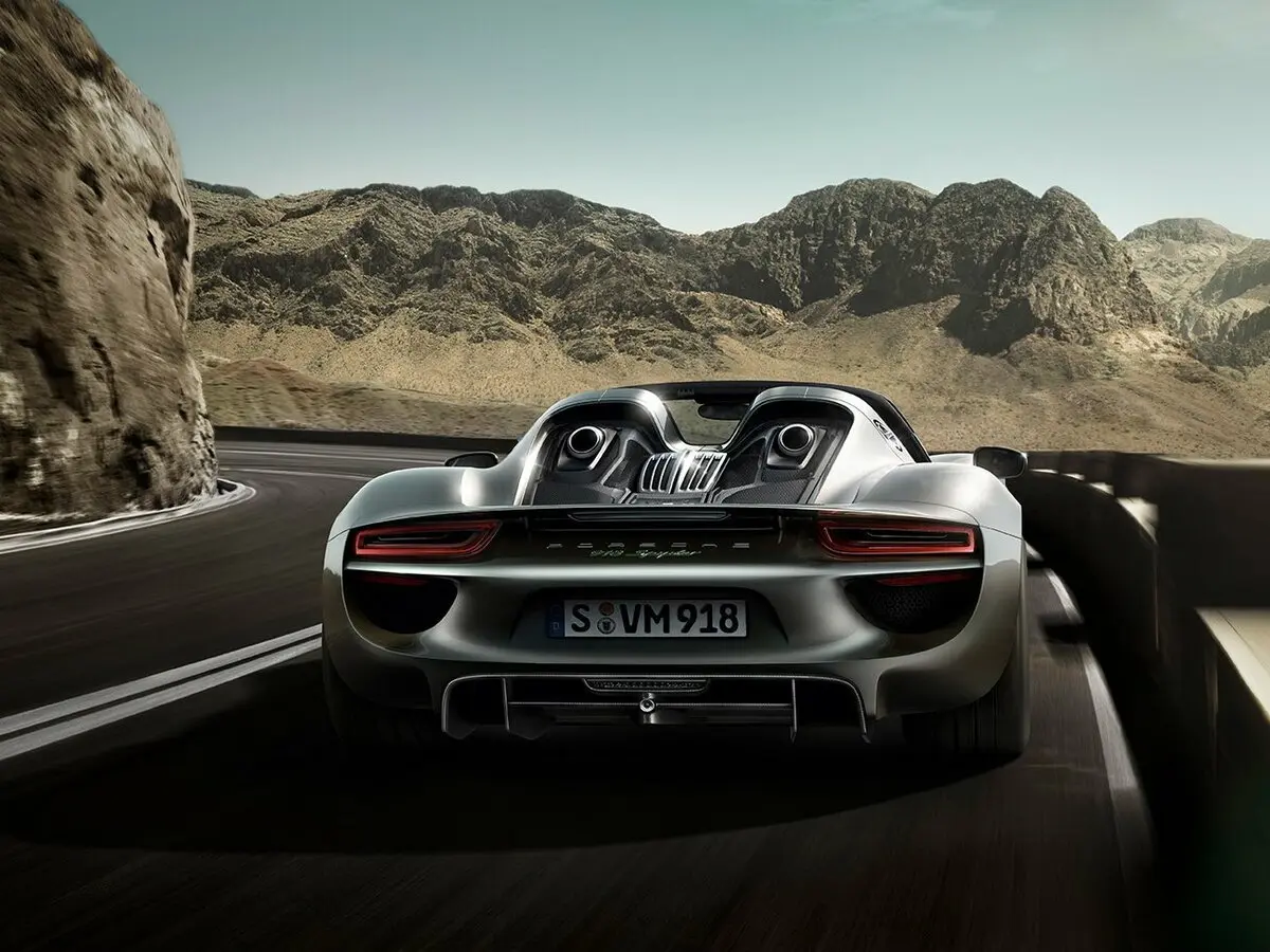 Porsche 918 Spyder 2013 – 2015 Родстер — фото 4