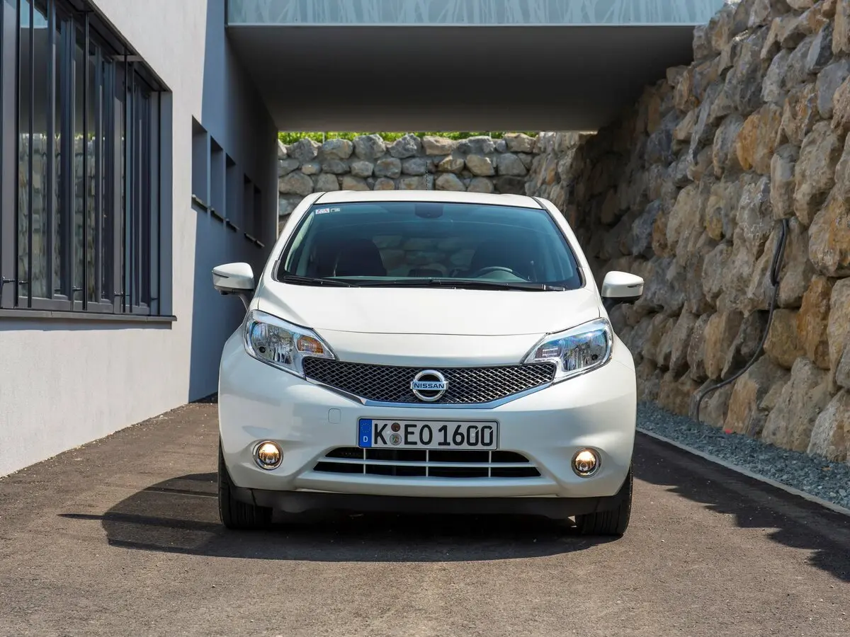 Nissan Note II Хэтчбек 5 дв. — фото 3