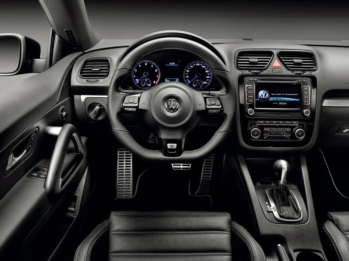 Volkswagen Scirocco R I Хэтчбек 3 дв. — сүрөт 8