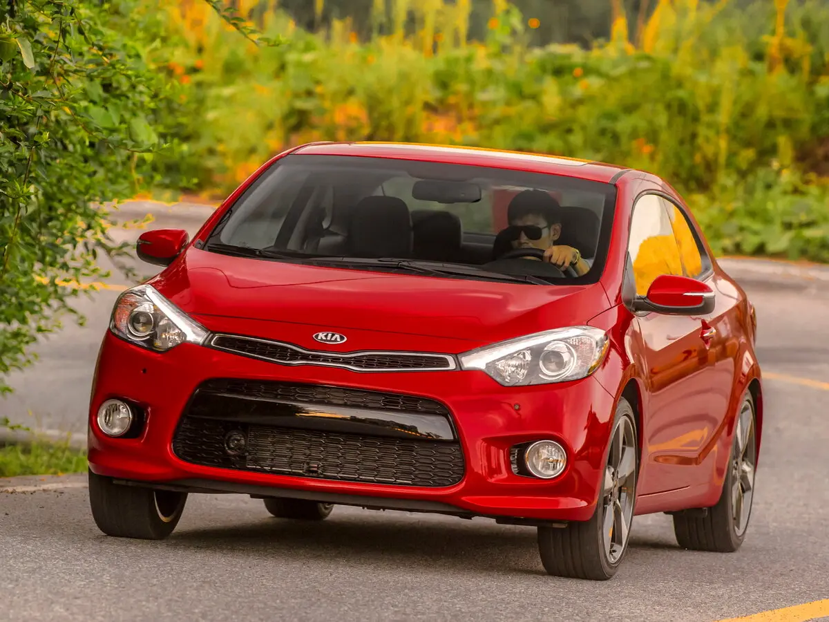 Kia Cerato III Купе Koup — сүрөт 3