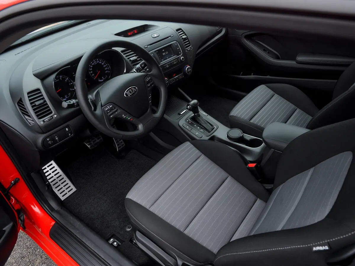 Kia Cerato III Купе Koup — сүрөт 6