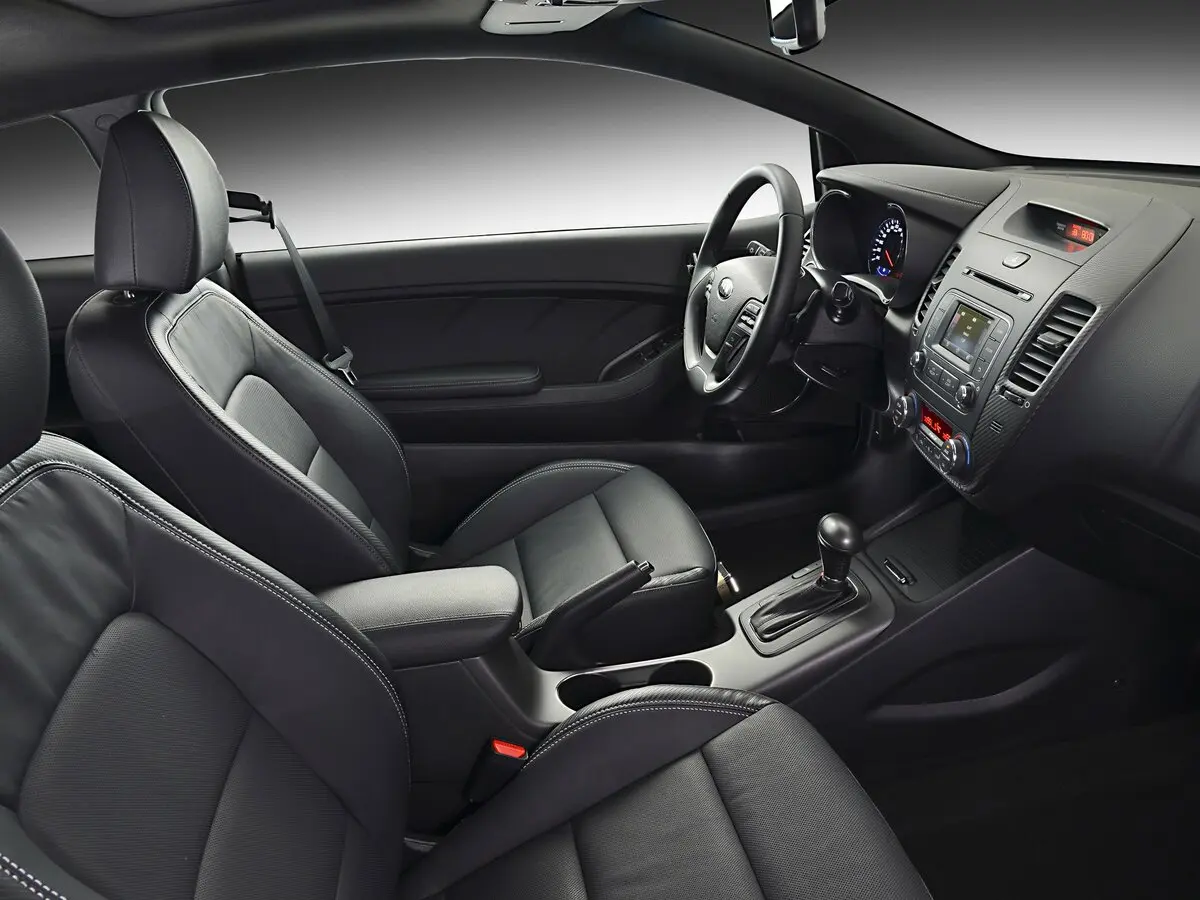 Kia Cerato III Купе Koup — сүрөт 7