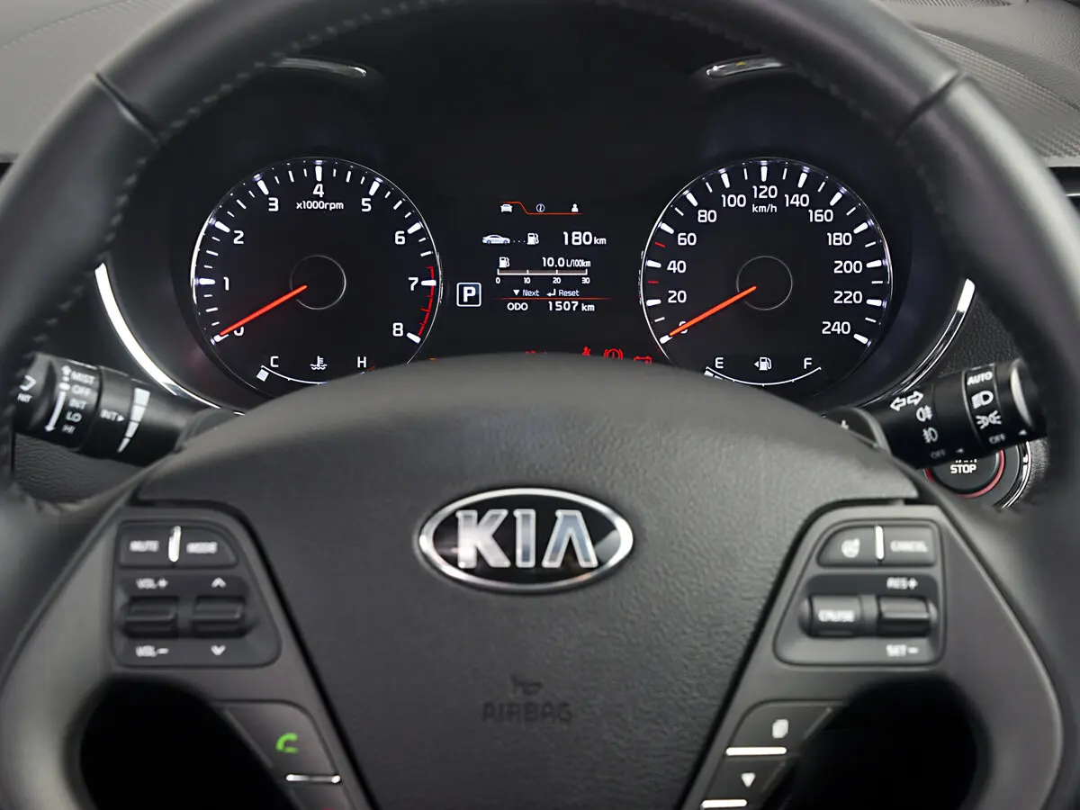 Kia Cerato III Купе Koup — сүрөт 8