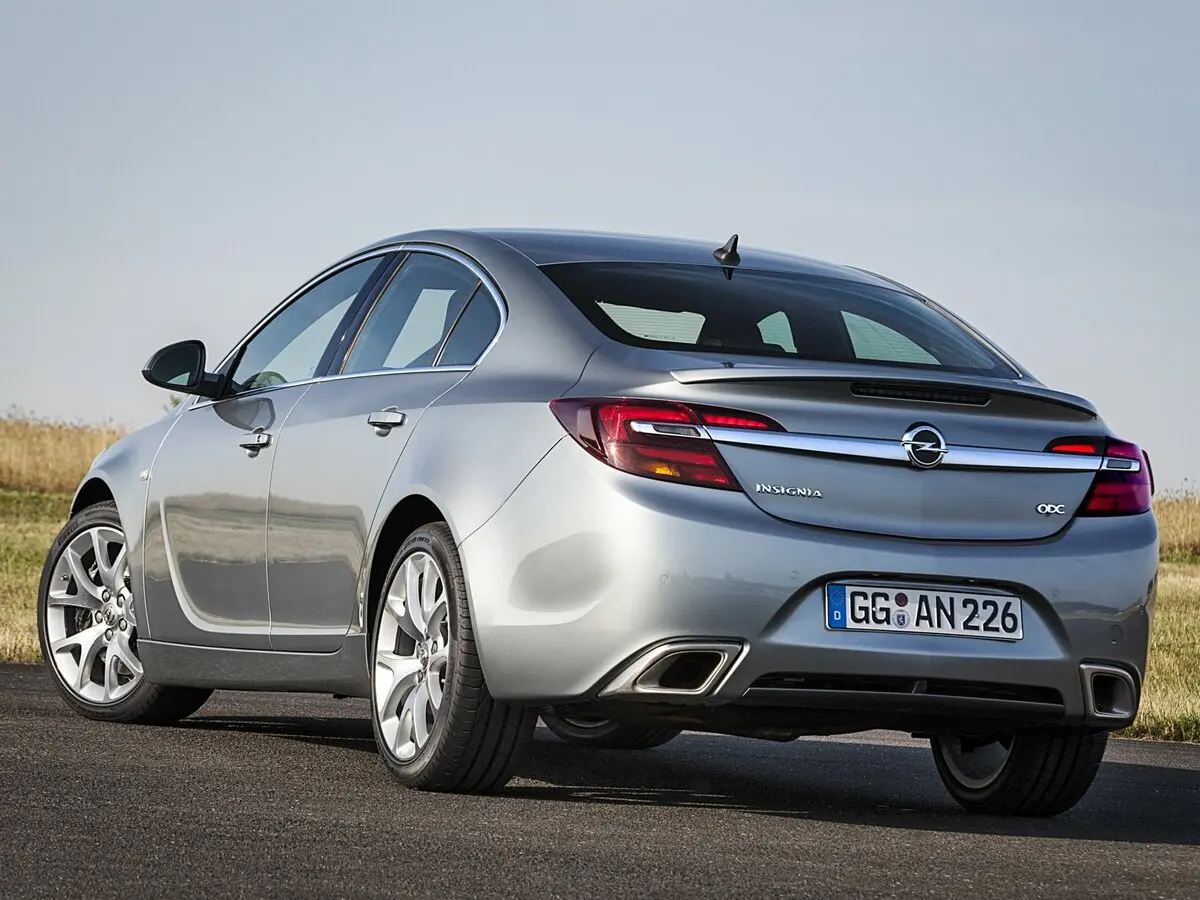 Opel Insignia OPC I Рестайлинг Седан — сүрөт 4