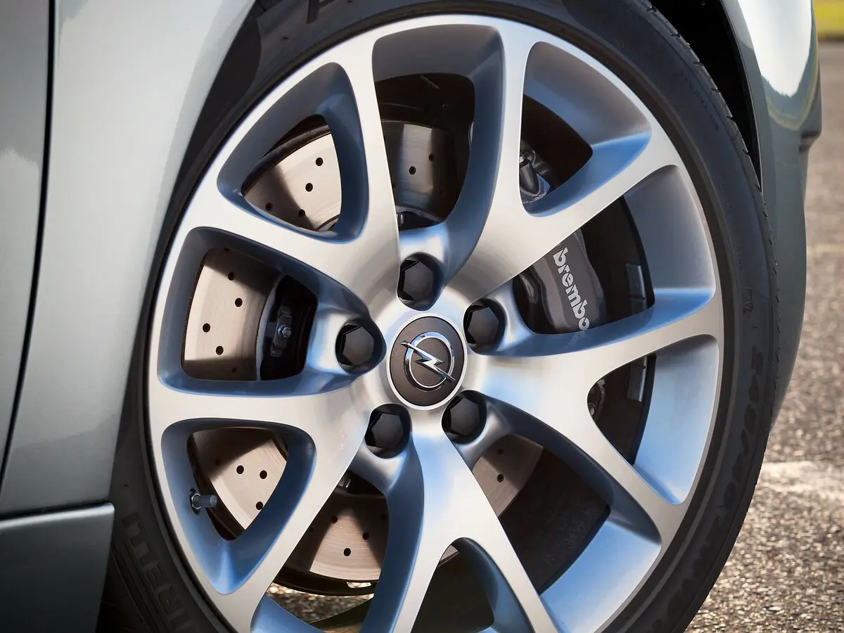 Opel Insignia OPC I Рестайлинг Седан — сүрөт 10