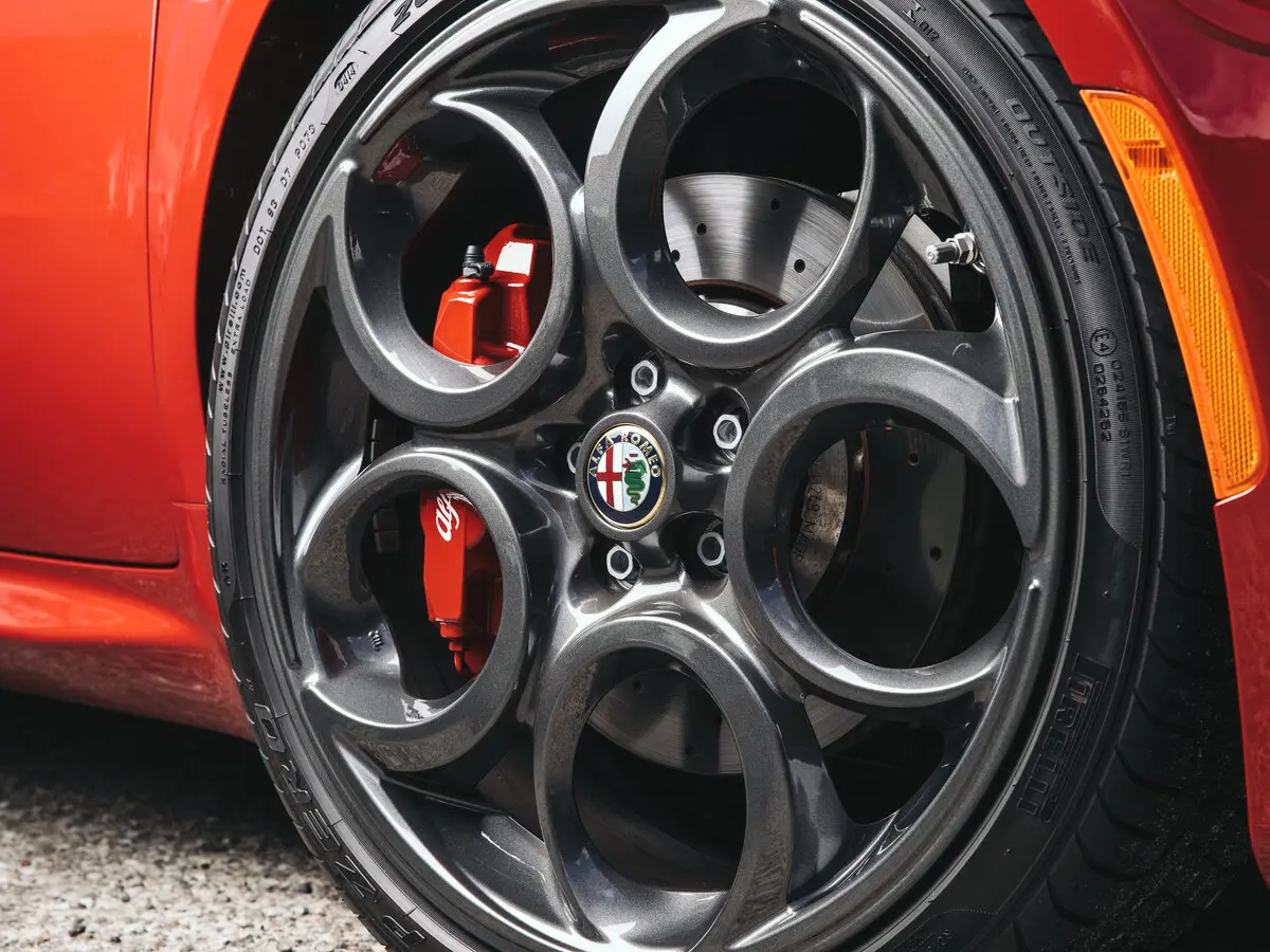 Alfa Romeo 4C 2013 – 2020 Купе — сүрөт 18